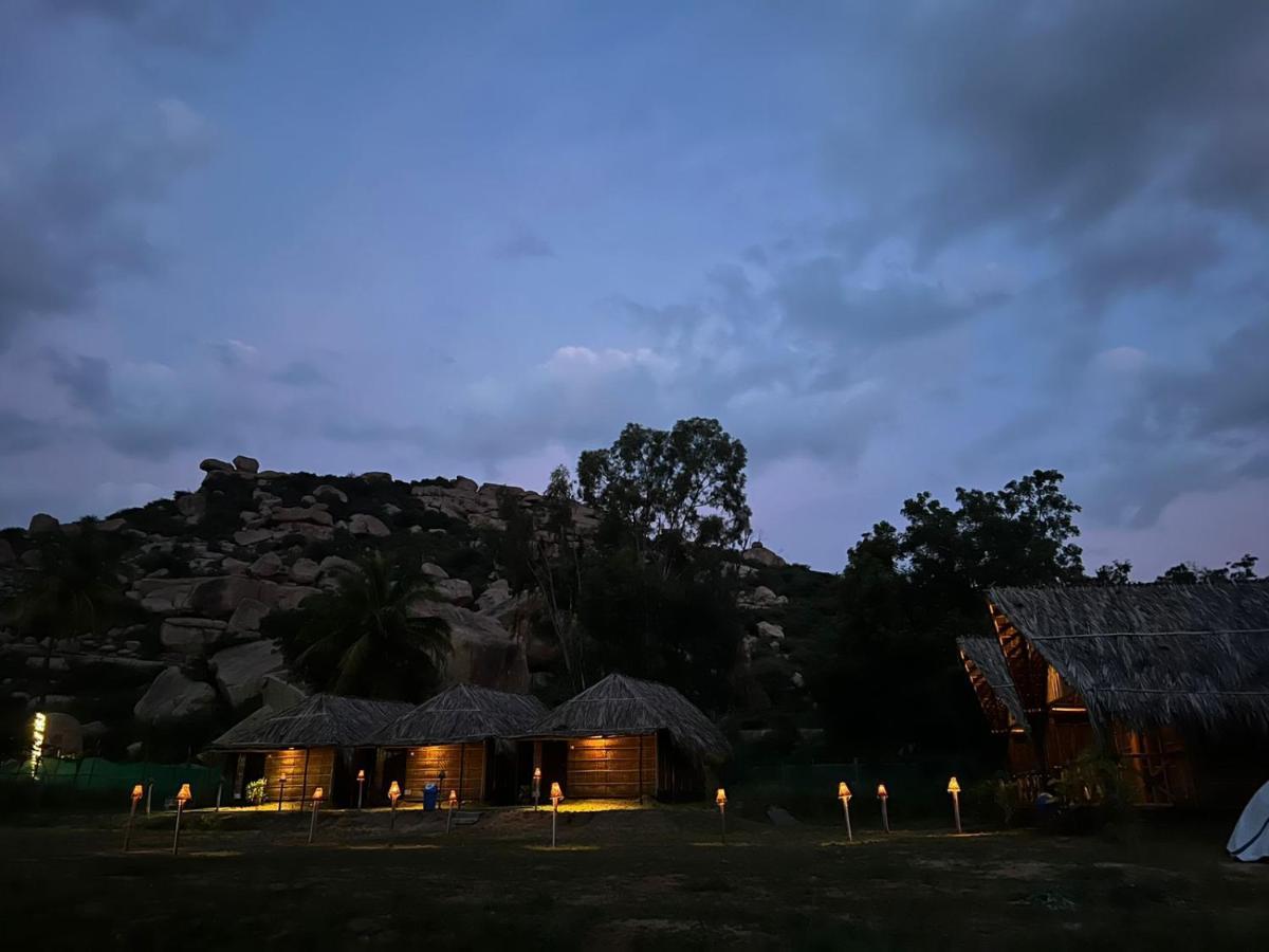 האמפי Banana Tree Home Stay מראה חיצוני תמונה