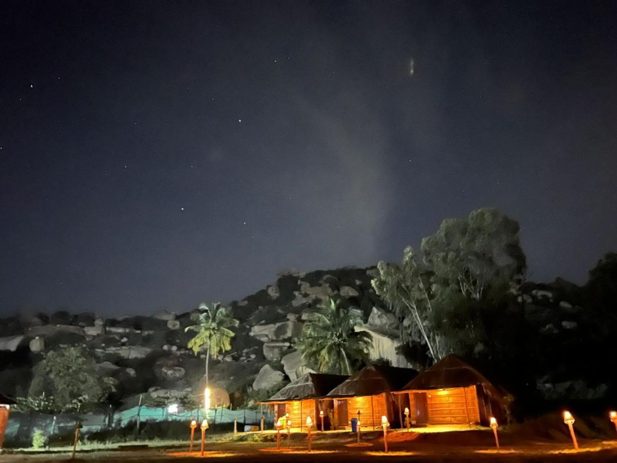 האמפי Banana Tree Home Stay מראה חיצוני תמונה