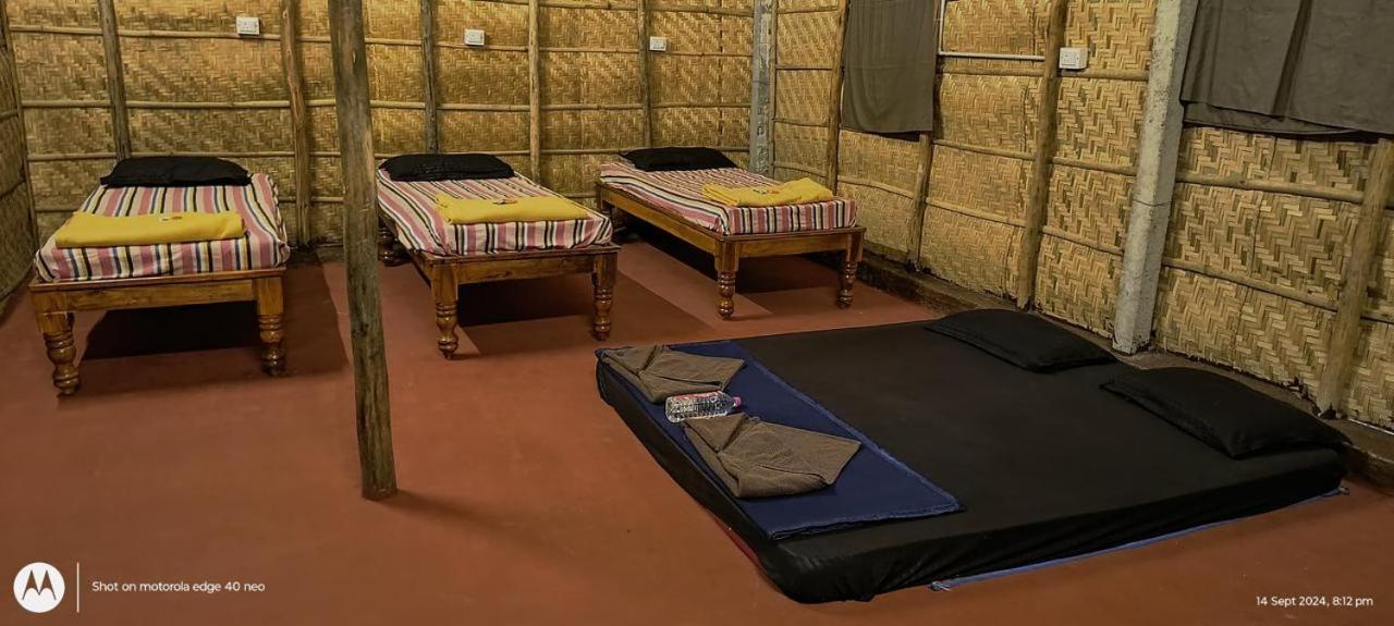 האמפי Banana Tree Home Stay מראה חיצוני תמונה