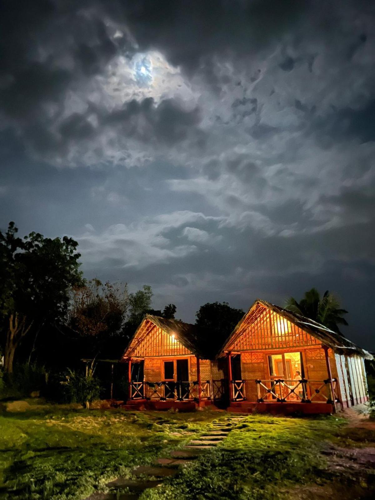 האמפי Banana Tree Home Stay מראה חיצוני תמונה